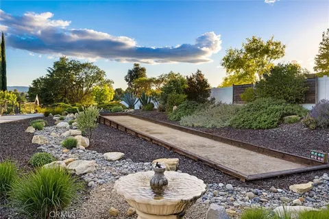 $1,250,000 | 927 Osos Way, Paso Robles, CA 93446