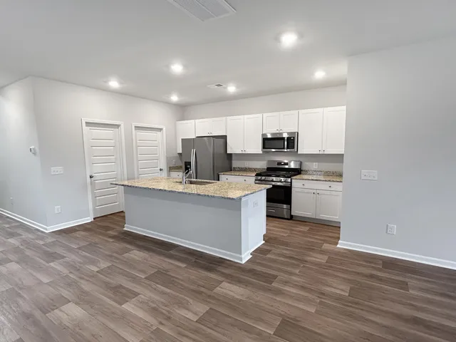 $2,900 | 367 Pine Crest View Drive, Summerville, SC 29486