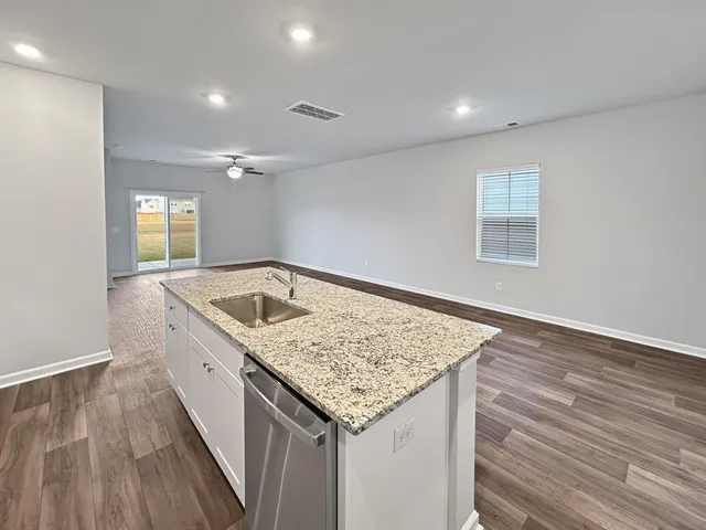 $2,900 | 367 Pine Crest View Drive, Summerville, SC 29486