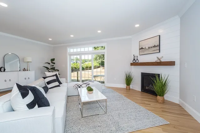 $1,113,000 | 293 Bacon Street, Unit A, Natick, MA 01760