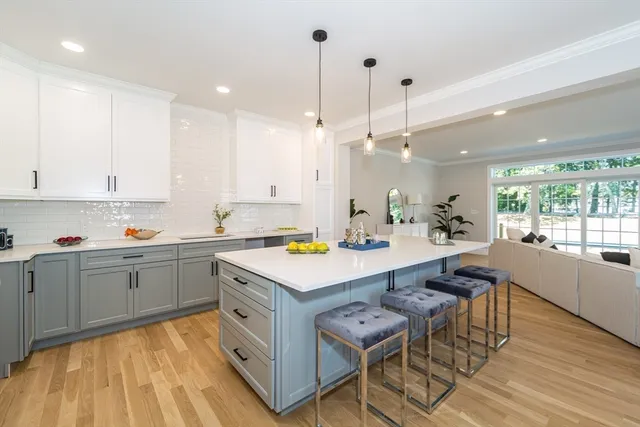 $1,113,000 | 293 Bacon Street, Unit A, Natick, MA 01760