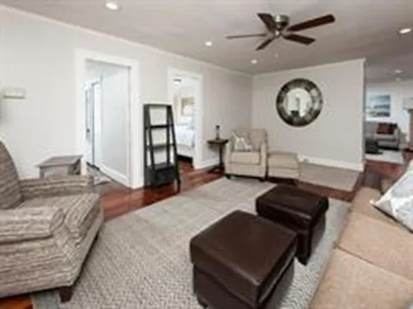 $7,200 | 140 Elm Street, Unit 2, Andover, MA 01810