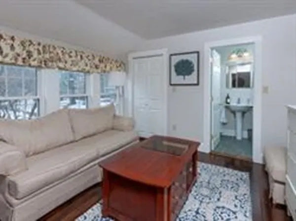 $7,200 | 140 Elm Street, Unit 2, Andover, MA 01810