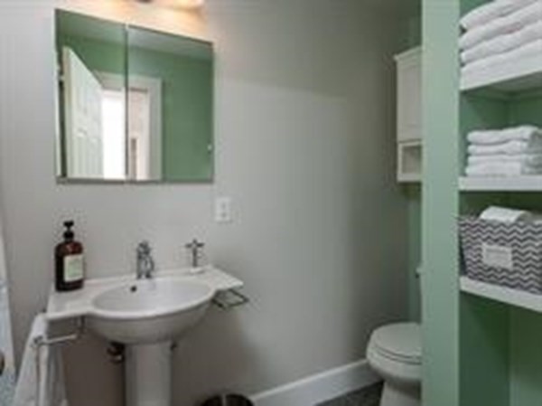 140 Elm Street, Unit 2 Andover, MA 01810 - Photo 19 of 24