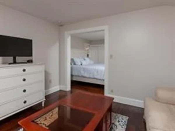 $7,200 | 140 Elm Street, Unit 2, Andover, MA 01810