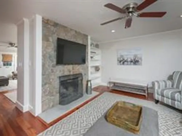 $7,200 | 140 Elm Street, Unit 2, Andover, MA 01810