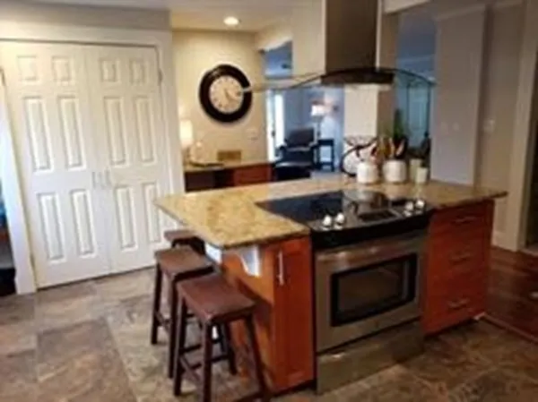 $7,200 | 140 Elm Street, Unit 2, Andover, MA 01810