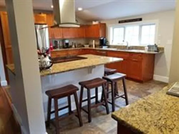 $7,200 | 140 Elm Street, Unit 2, Andover, MA 01810