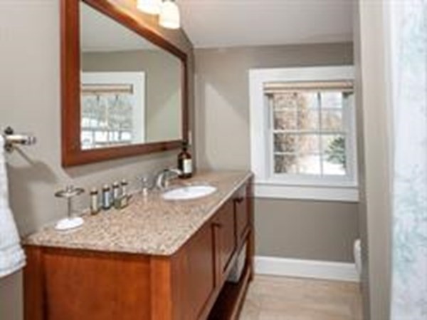 140 Elm Street, Unit 2 Andover, MA 01810 - Photo 10 of 24