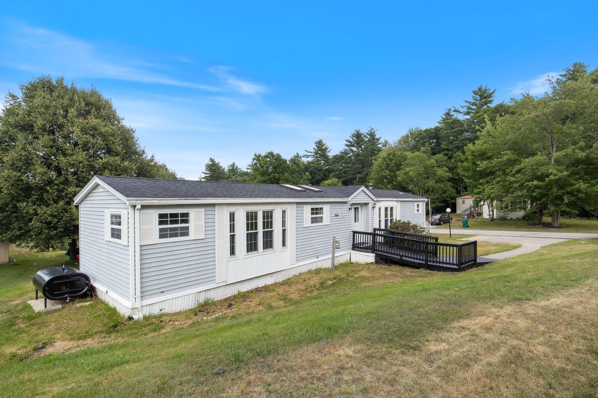 128 Jamey Drive Rochester, NH 03868 - Photo 3 of 29 Gallery Image 3
