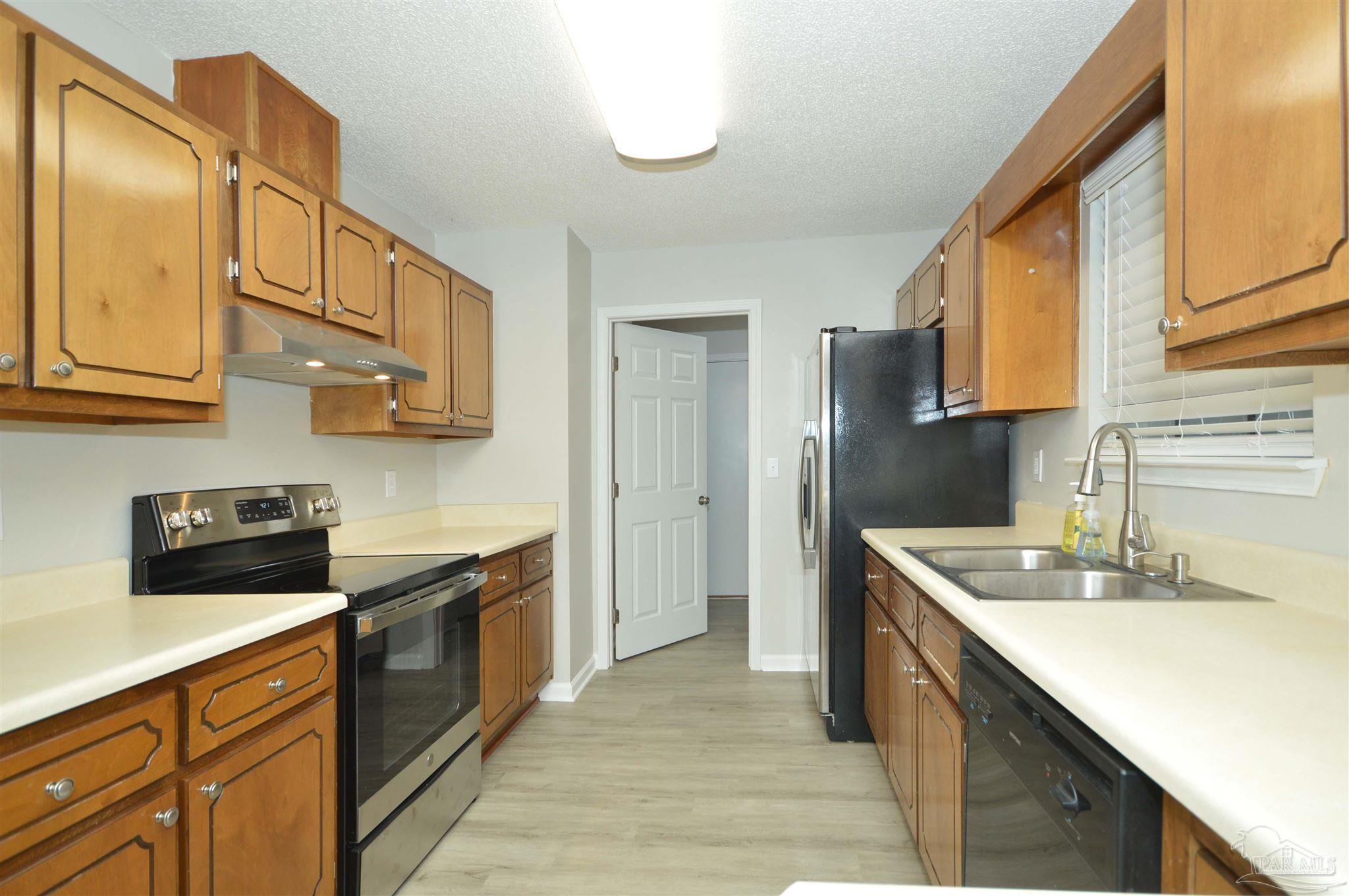 4261 Rice Road Milton, FL 32583 - Photo 11 of 37 Gallery Image 11