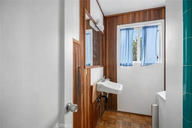 a view of a terrace with sitting area