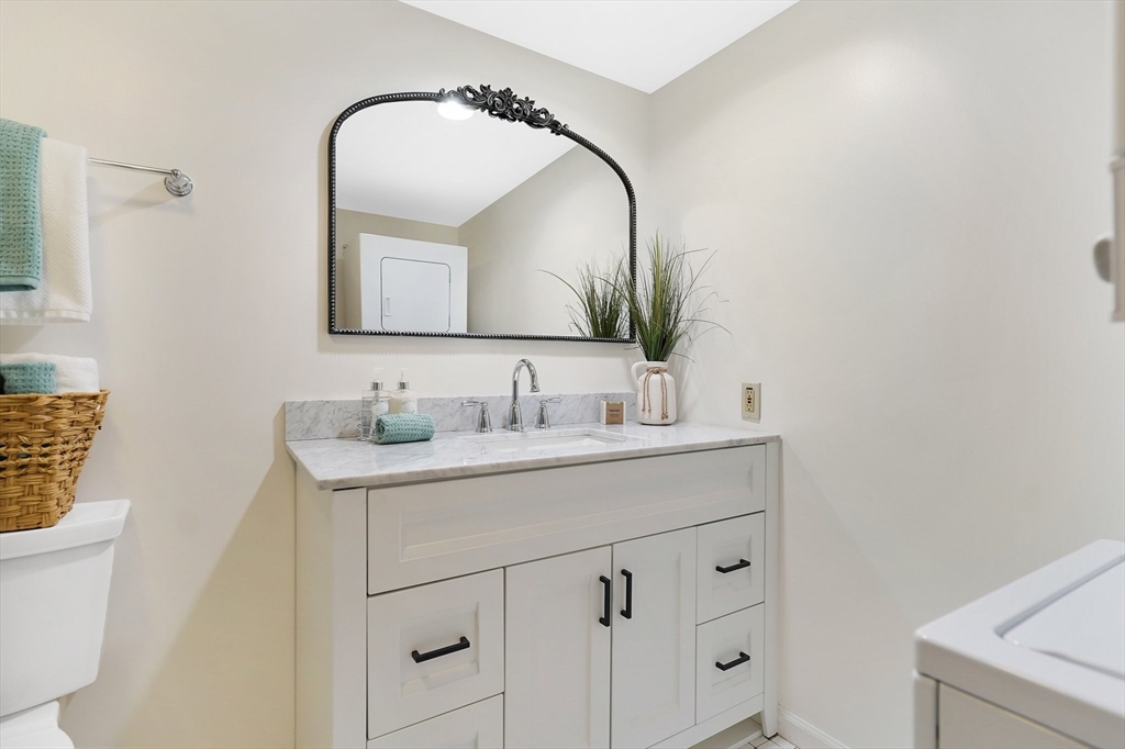 39 Yorktown Drive, Unit D Springfield, MA 01108 - Photo 22 of 29