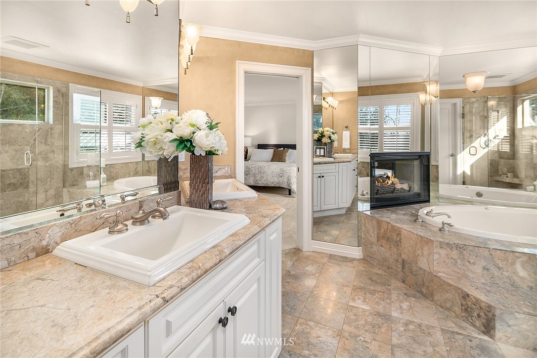 9252 Points Drive Northeast Yarrow Point, WA 98004 - Photo 18 of 23