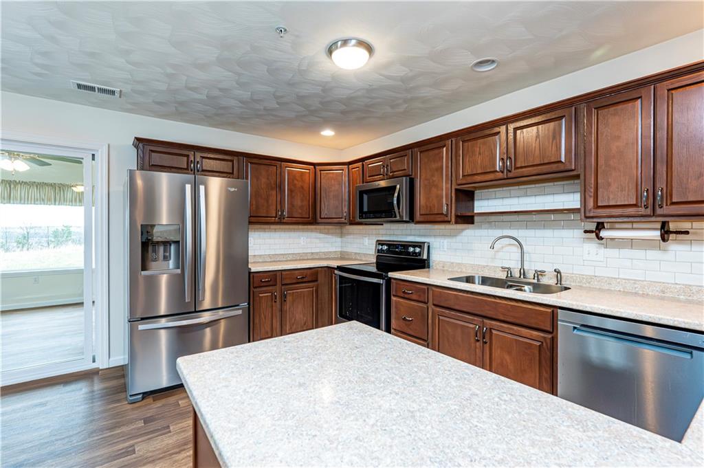 575 Sunview Circle Latrobe, PA 15650 - Photo 25 of 45