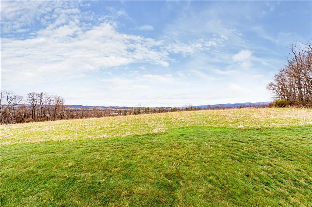 575 Sunview Circle Latrobe, PA 15650 - Photo 9 of 45