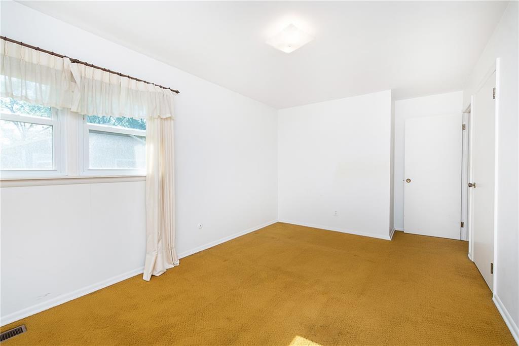 113 Grandison Road Greenfield, IN 46140 - Photo 13 of 27 Gallery Image 13