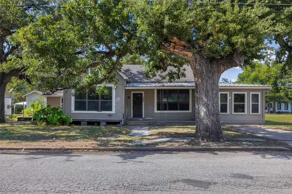 $145,000 | 488 7th Street, Somerville, TX 77879