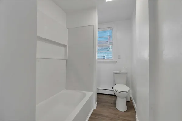 $1,950 | 48 Kenwood Street, Unit 2, Providence, RI 02909