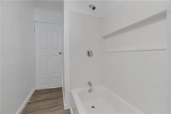 $1,950 | 48 Kenwood Street, Unit 2, Providence, RI 02909