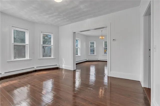 $1,950 | 48 Kenwood Street, Unit 2, Providence, RI 02909