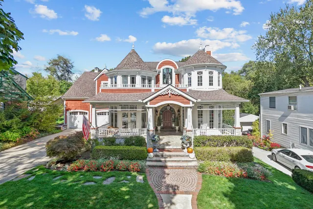 $2,500,000 | 744 Thayer Boulevard, Northville, MI 48167