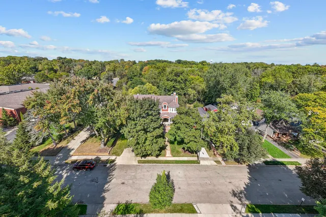 $2,500,000 | 744 Thayer Boulevard, Northville, MI 48167