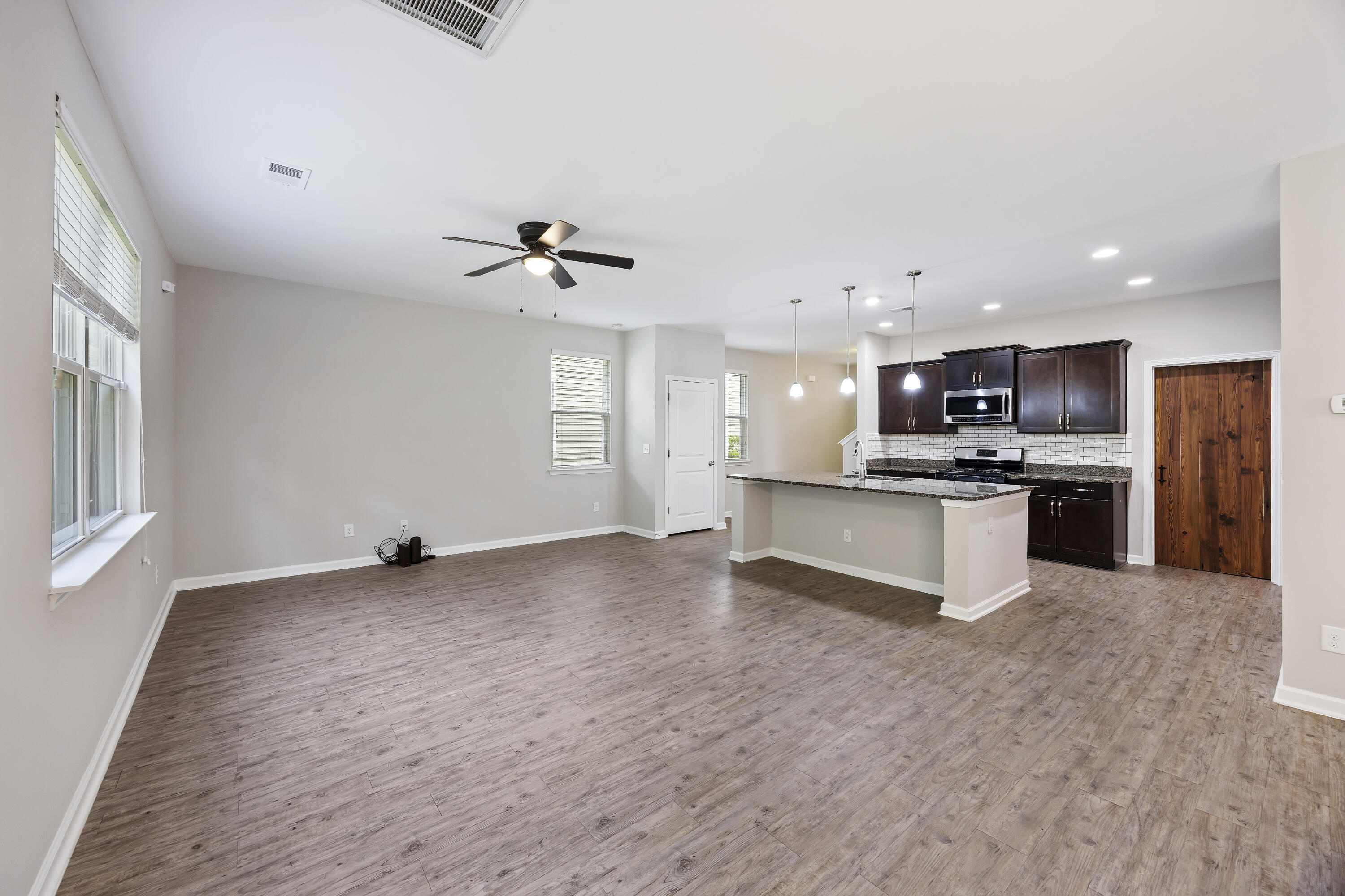 9798 Seed Street Ladson, SC 29456 - Photo 8 of 36 CHS_6905