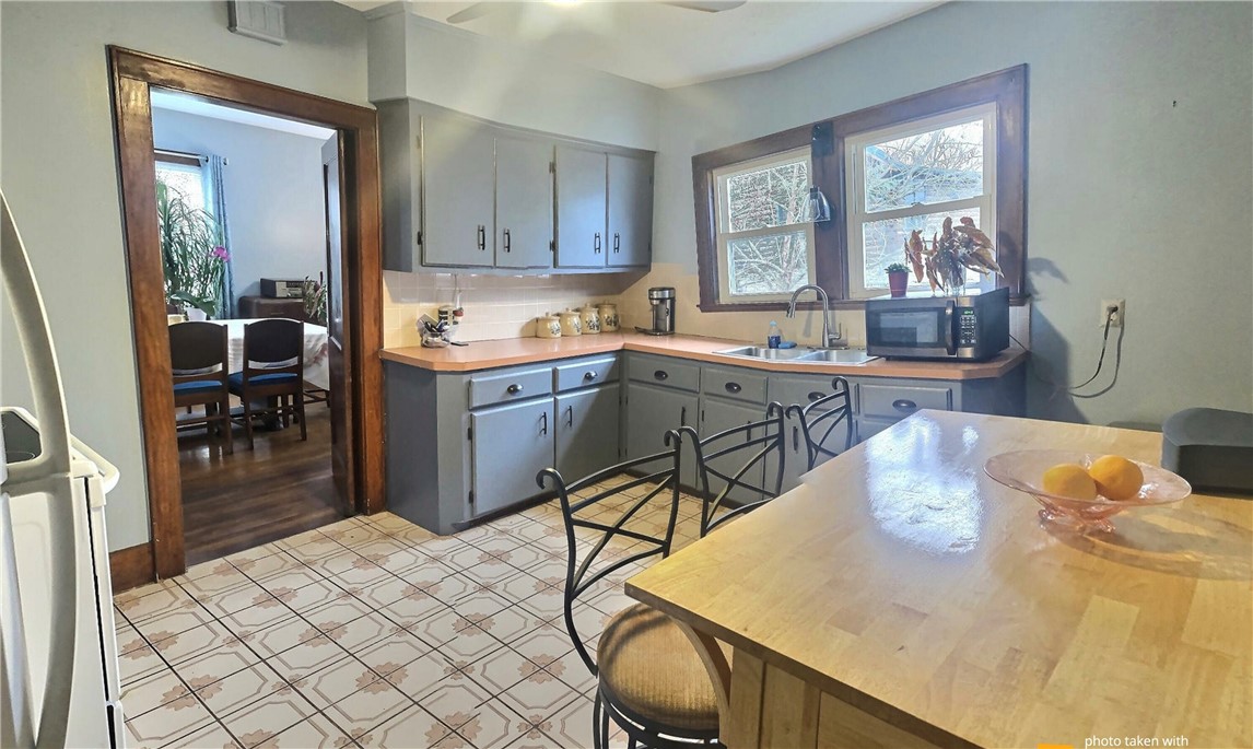 73 Stafford Road Tiverton, RI 02878 - Photo 12 of 13 Gallery Image 12