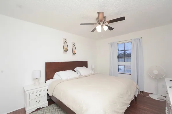 $75,000 | 12660 Ashford Point Drive, Unit 416, Houston, TX 77082