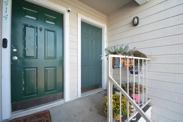 $75,000 | 12660 Ashford Point Drive, Unit 416, Houston, TX 77082