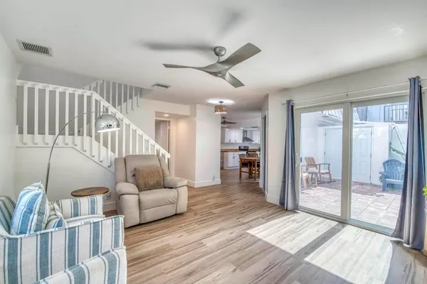 $3,600 | 106 Linda Lane, Unit 4, Palm Beach Shores, FL 33404