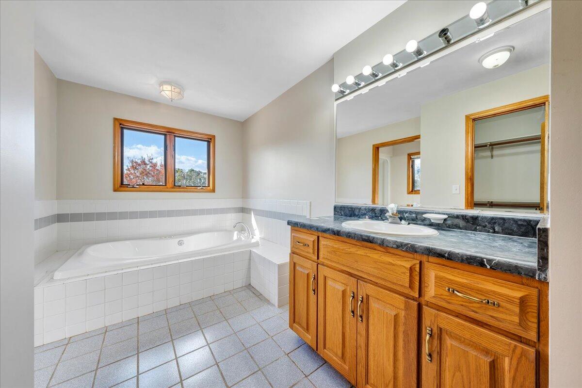 1296 3 Oaks Road Wirtz, VA 24184 - Photo 23 of 59 19-MIB07113