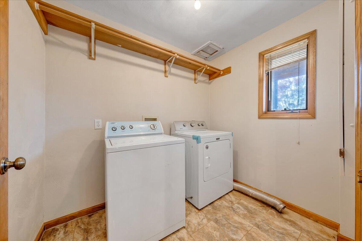 1296 3 Oaks Road Wirtz, VA 24184 - Photo 37 of 59 a utility room with dryer and washer
