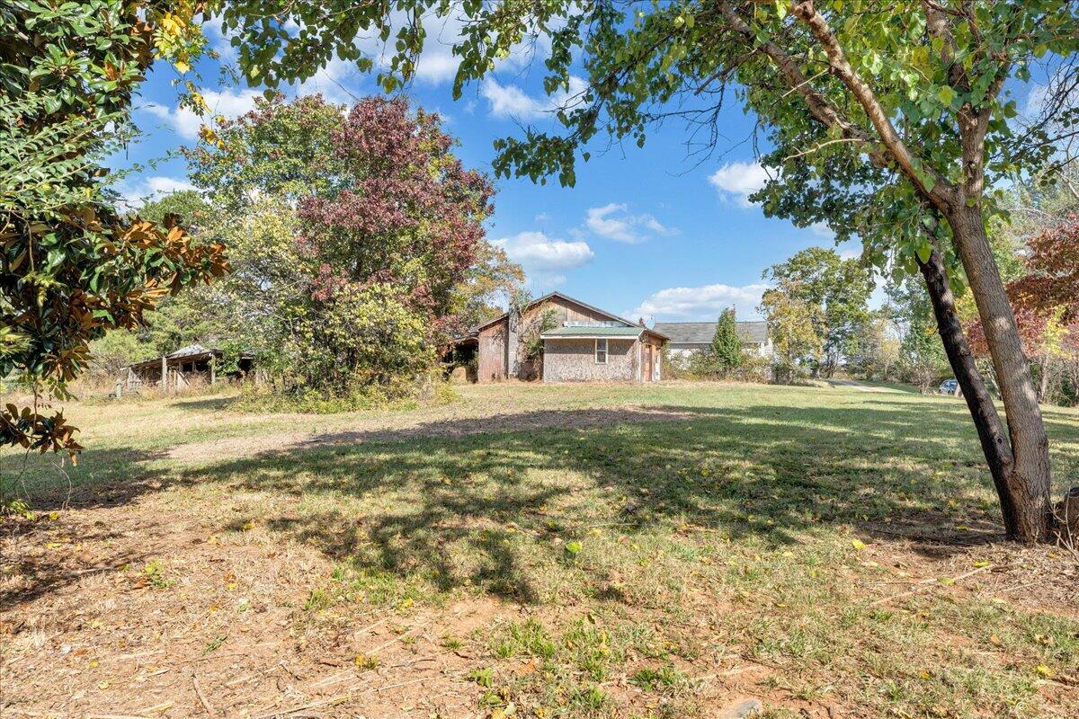 1296 3 Oaks Road Wirtz, VA 24184 - Photo 53 of 59 47-MIB07188