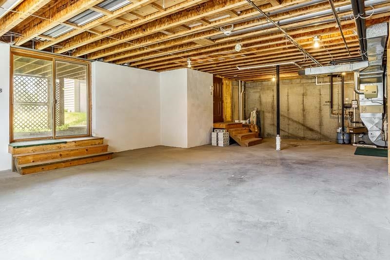2230 South Riverside Drive Beloit, WI 53511 - Photo 74 of 75
