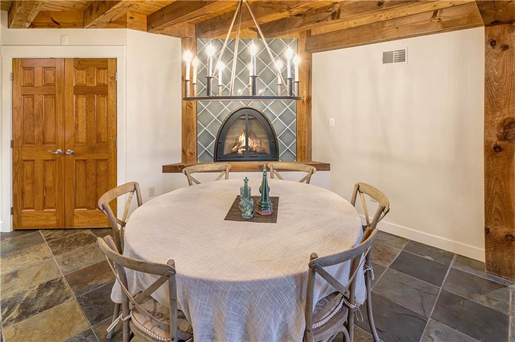 276 Froebe Road Venetia, PA 15367 - Photo 6 of 25 Gallery Image 6