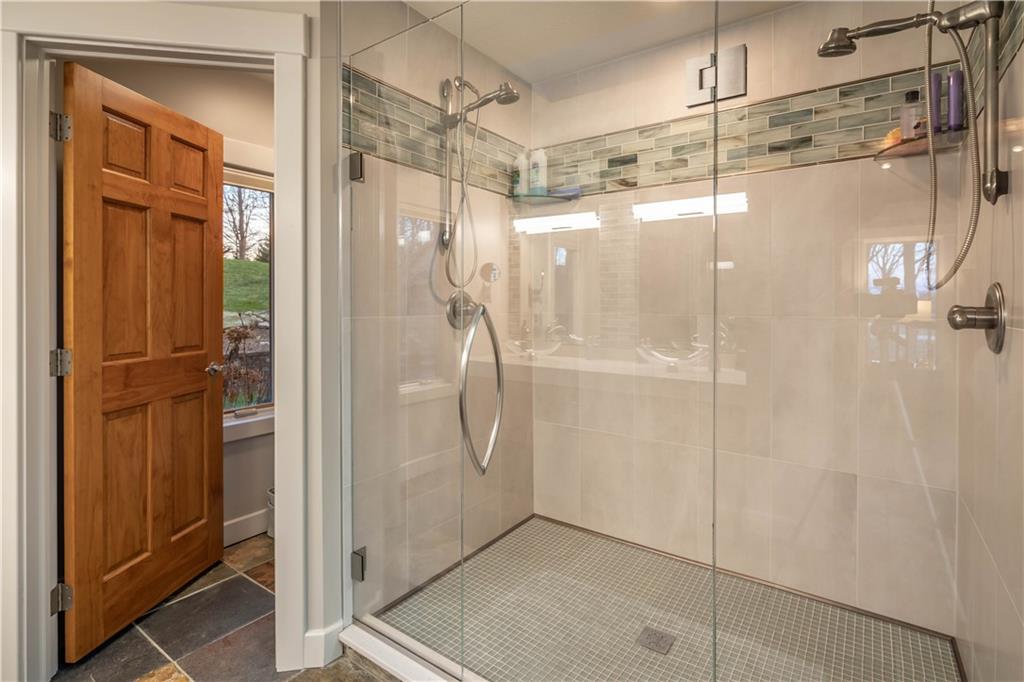 276 Froebe Road Venetia, PA 15367 - Photo 10 of 25 Gallery Image 10