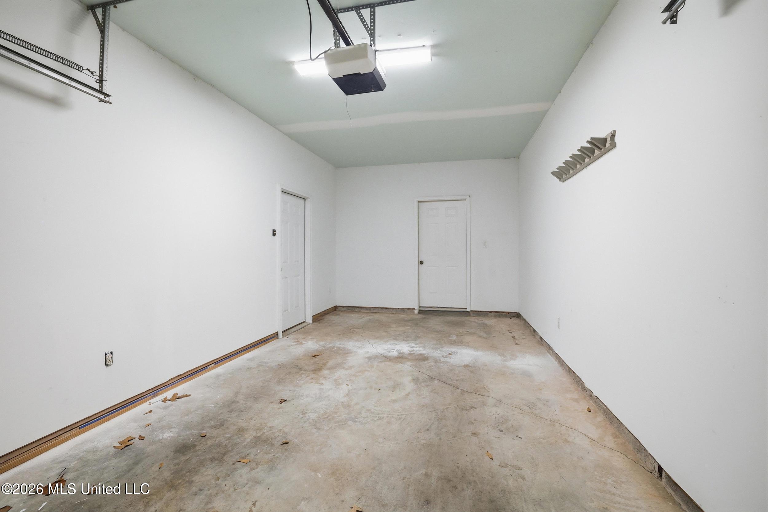 5499 Whetstone Road D'Iberville, MS 39540 - Photo 47 of 81 47_r6__9579_autoremove_27361318