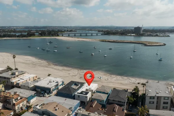 $6,000,000 | 2841 Bayside Walk, San Diego, CA 92109