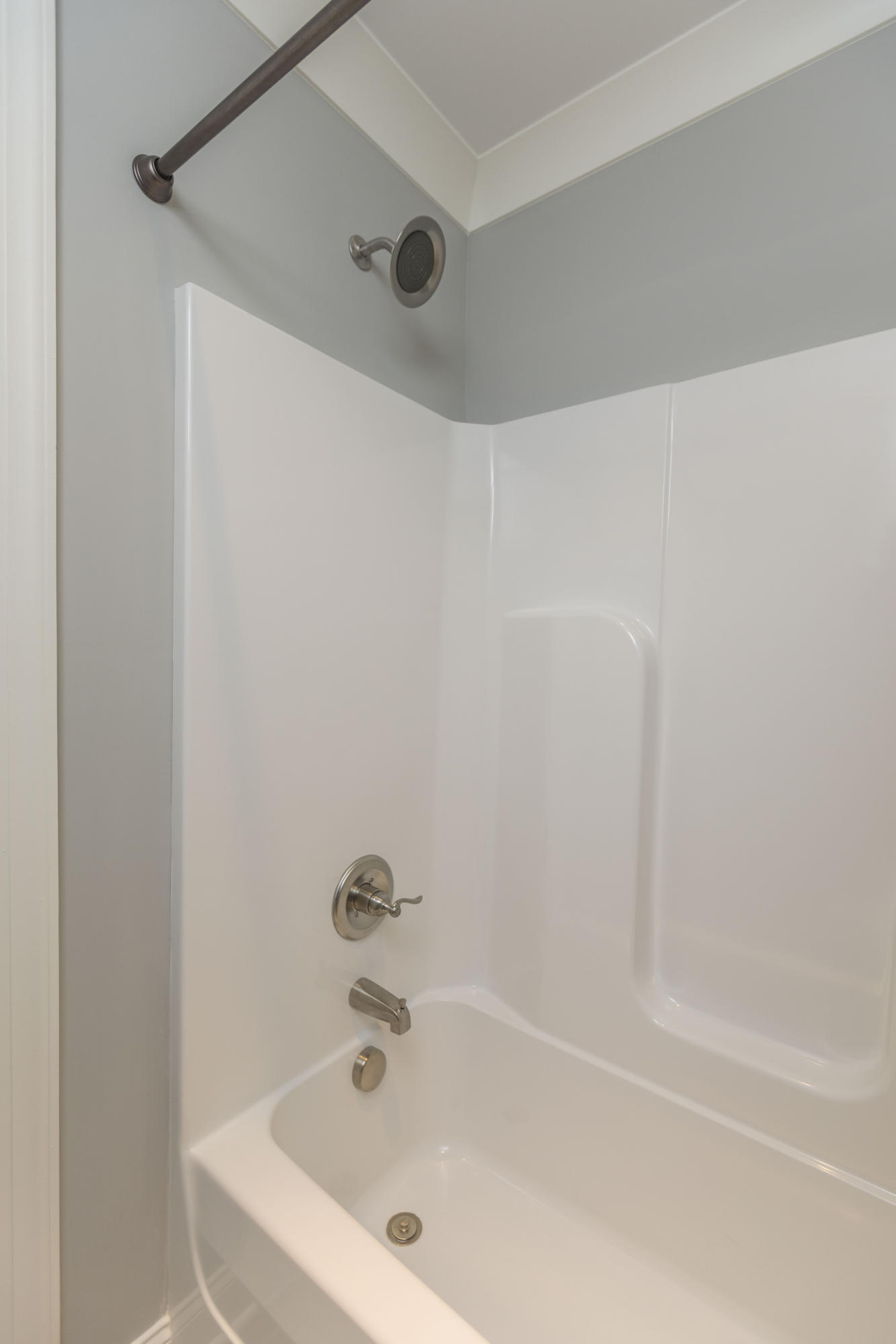 2330 Rivendell Lane, Unit LOT 12 Chattanooga, TN 37421 - Photo 24 of 37 Guest bath shower