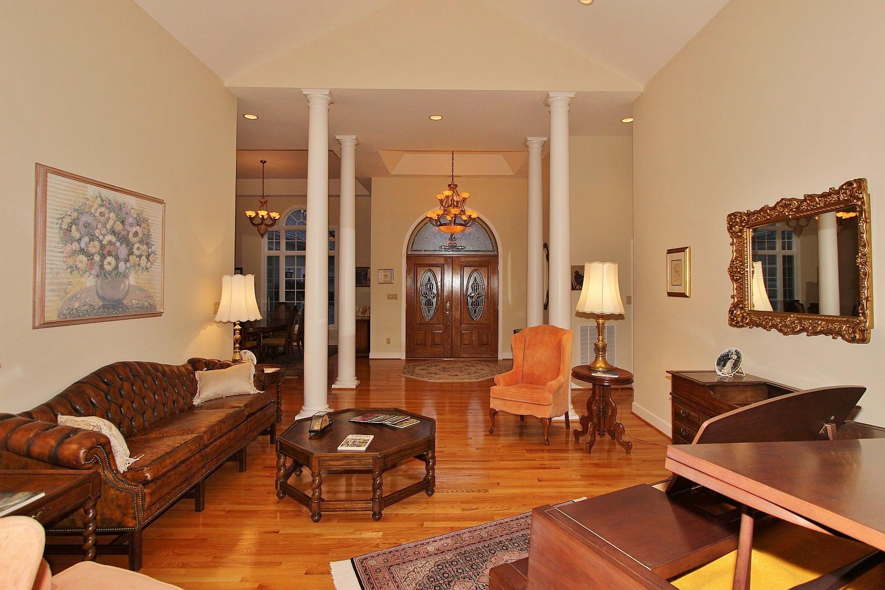 3348 Hidden Oak Road Southwest Roanoke, VA 24018 - Photo 14 of 60 7