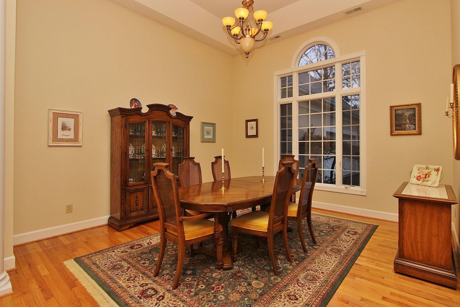 3348 Hidden Oak Road Southwest Roanoke, VA 24018 - Photo 15 of 60 8