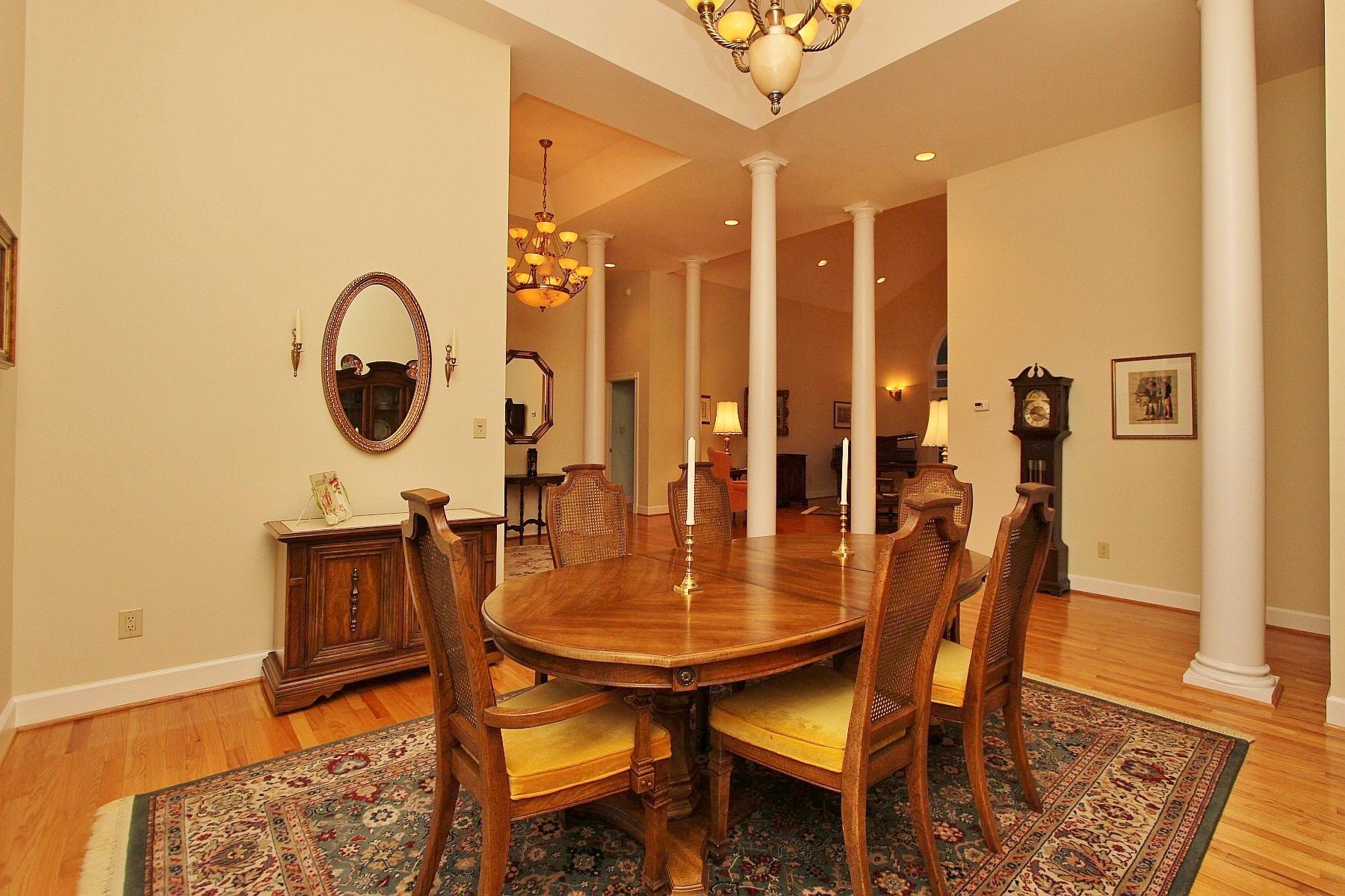 3348 Hidden Oak Road Southwest Roanoke, VA 24018 - Photo 17 of 60 10