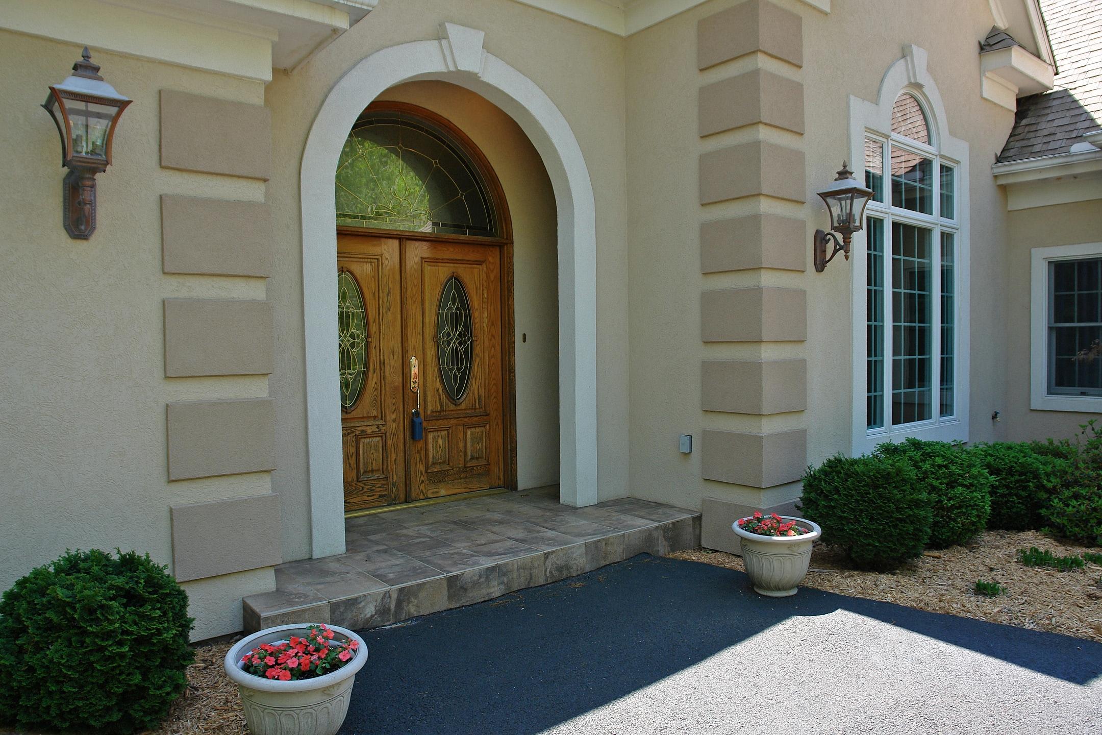 3348 Hidden Oak Road Southwest Roanoke, VA 24018 - Photo 3 of 60 Exterior 3