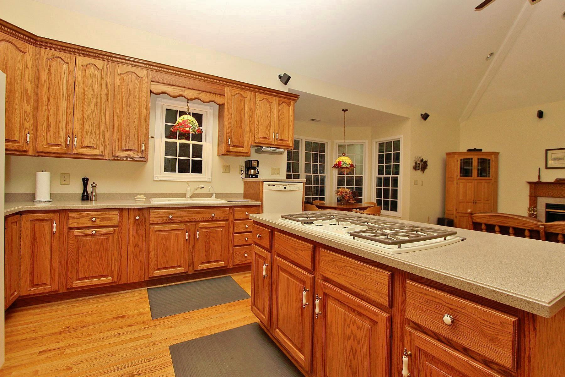 3348 Hidden Oak Road Southwest Roanoke, VA 24018 - Photo 23 of 60 16