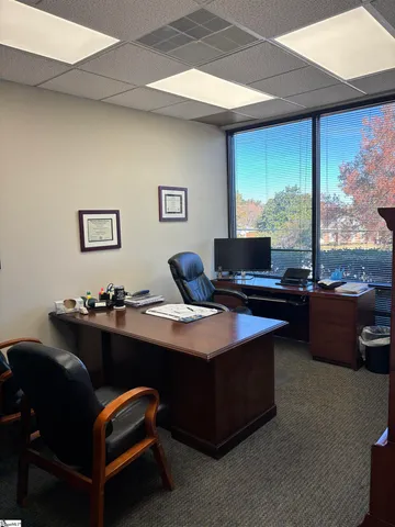 $1,500 | 330 B Pelham Road, Greenville, SC 29615