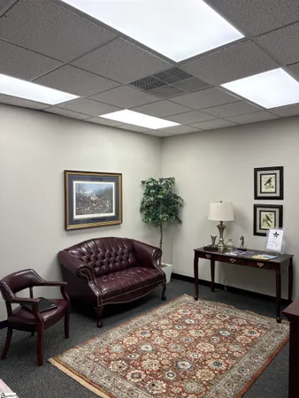 $1,500 | 330 B Pelham Road, Greenville, SC 29615