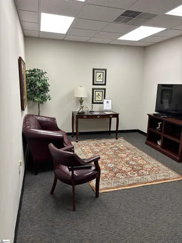 $1,500 | 330 B Pelham Road, Greenville, SC 29615