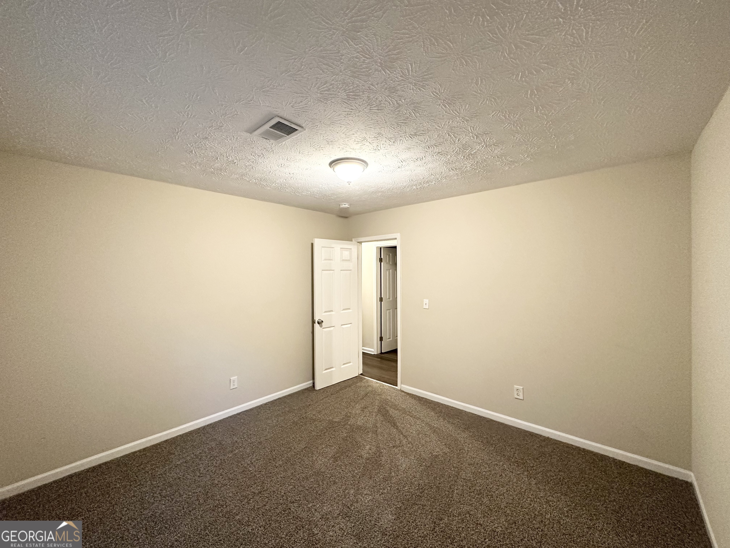 3865 Lehigh Boulevard Decatur, GA 30034 - Photo 14 of 19 a view of an empty room